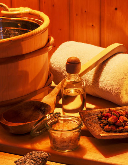 Ausgewählte Wellnessprodukte, wie man sie im Sauna Konfigurator wählen kann