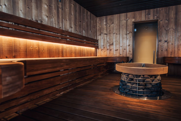 Multisensorische Sauna-Erlebnisse: Musik, Licht und Duft im Einklang - Multisensorische Sauna-Erlebnisse: Musik, Licht und Duft im Einklang