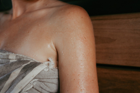 Infrarot-Kabine oder Finnische Sauna? Unterschiede, Vorteile und Wirkung im Vergleich - Infrarot-Kabine vs Finnische Sauna – Vorteile &amp; Vergleich