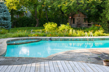  - Swimmingpool im Garten: Alle Infos zur Anschaffung