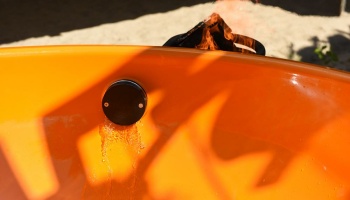 Dutchtub Original in Orange, Hottub holzbefeuert, inkl. Zubehör